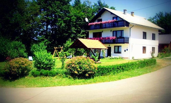 Jezerce House | House Tomljanovic