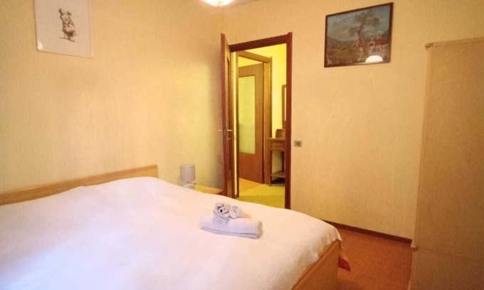 Orta San Giulio Apartment | House "VICTOR" in the historic center with its own parking space