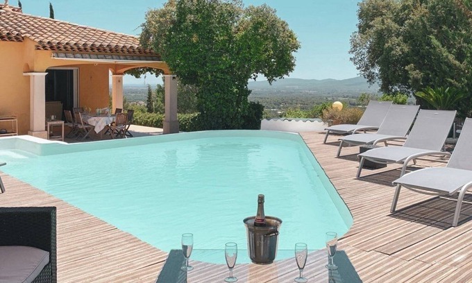 La Bouverie House | house with pool and stunning views