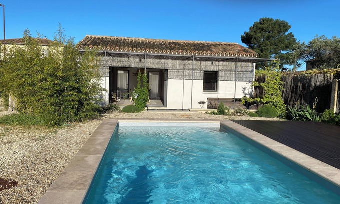 L'Isle-sur-la-Sorgue House | House With Salt Water Pool in the Heart of Antique Town Provence