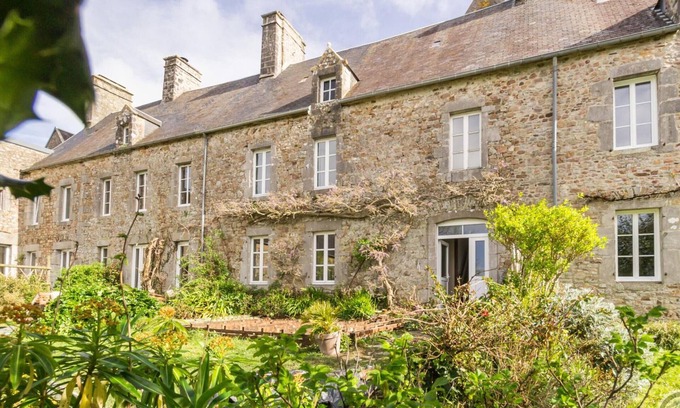 Orval Cottage | House with garden and fiber internet in Orval sur Sienne