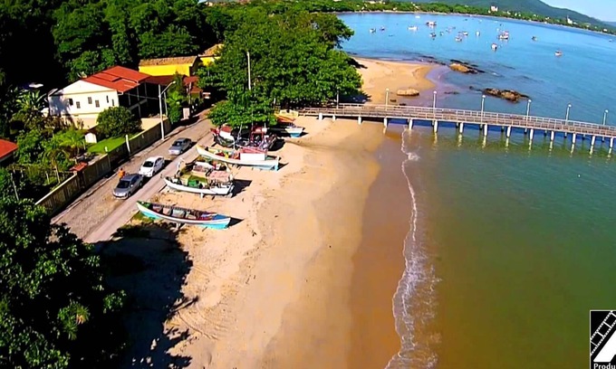 Nossa Senhora de Fatima House | House with Lake View
