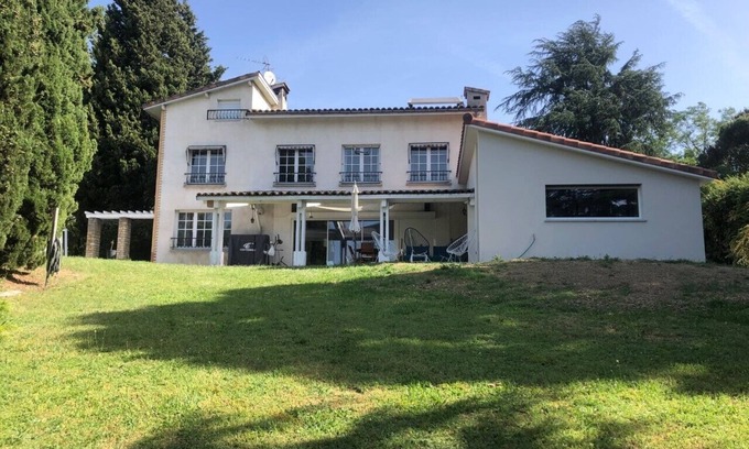 Vigoulet-Auzil House | House with large pool in greenery 15min from Toulouse center (6 bdrms)