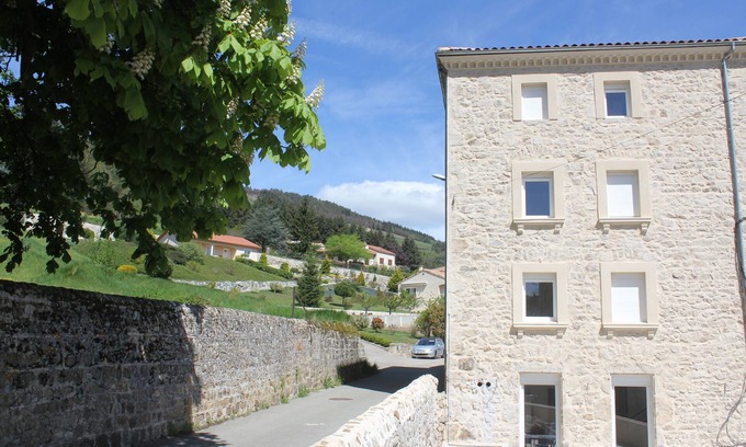 Vanosc House | House with mountain view