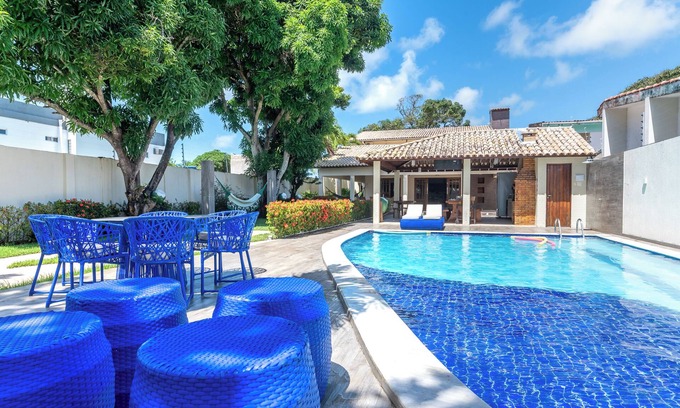 Tamandare House | House with Pool and large garden, for 28 people, Tamandar beach