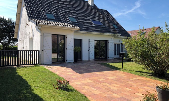 Camiers House | HOUSE with private pool, garden, 500m from the beach