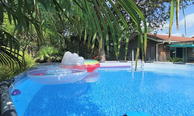 Andernos-les-Bains Villa | HOUSE with SWIMMING POOL IN A GREEN ECRINK