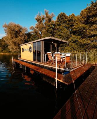 Znin Boat Rental | Houseboat Pałuki