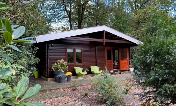 Nutter House | Houten Huis Direct aan Natuurpark Springendal en Nabij Kunststad Ootmarsum