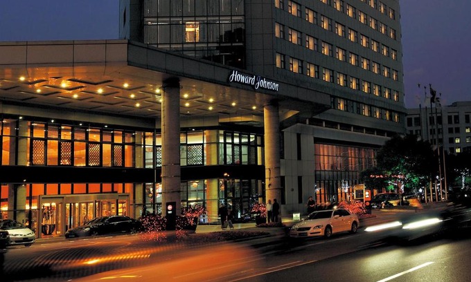 Yangpu Hotel | Howard Johnson Caida Plaza Shanghai