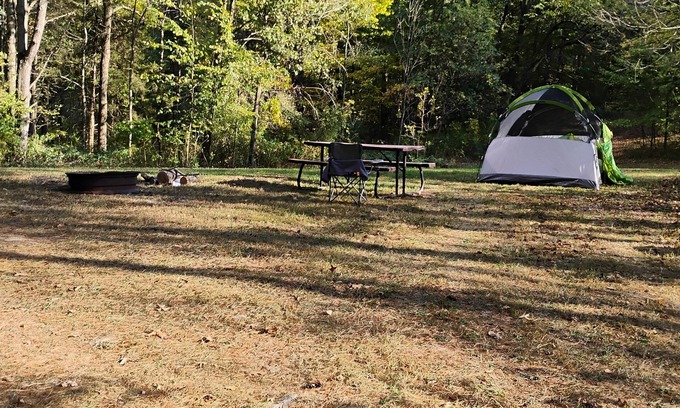 Frontier Apartment | Howling Lane Tenting