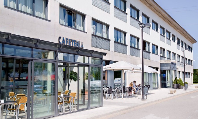 Arroyal Hotel | HQ La Galería Hotel