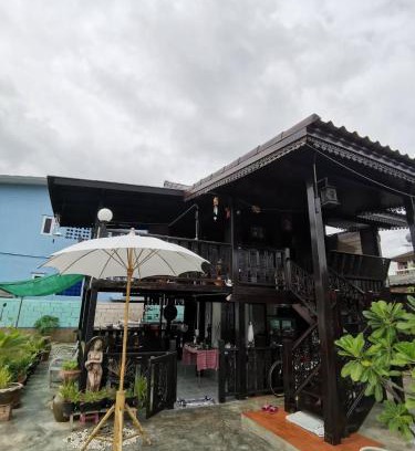 Wat Ket House | Huan Jaikaew Guesthouse