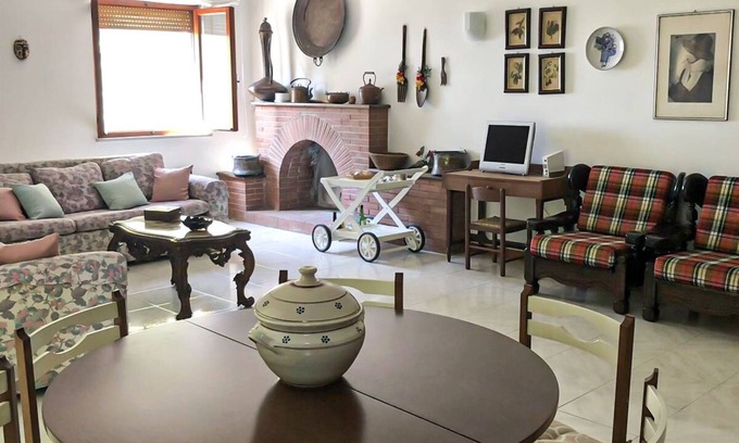 Vico del Gargano Apartment | Huge and wonderful apartment in SAN MENAIO (FG).