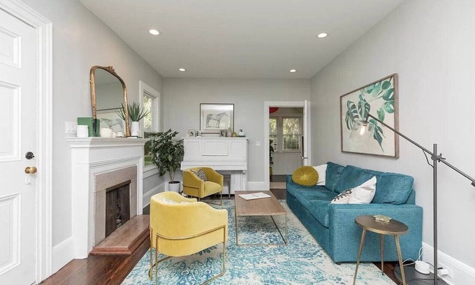 St. Augustine Cottage | Huge charming home - 5 min to historic downtown and beach! Quiet neighborhood.