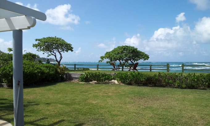 Laie House | HUKILAU BEACH HOUSE Contact me for Available dates