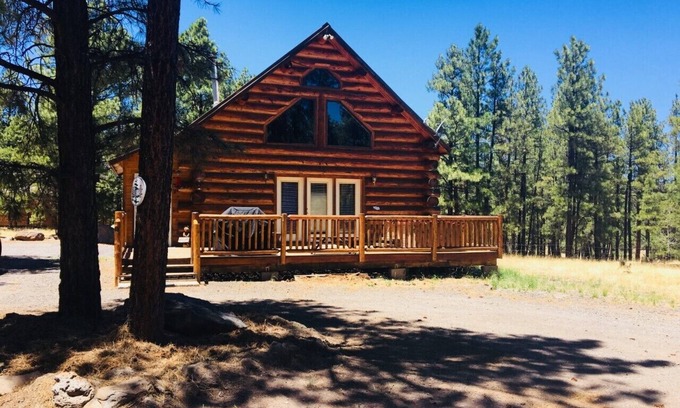 Greer Cabin | Hurd Cozy Log Cabin