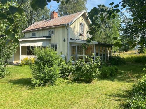 Solleftea Villa | Hus nära Hallstaberget