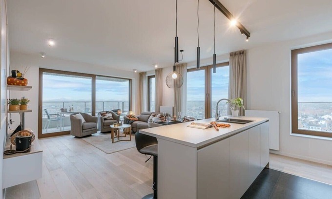 Ostend Apartment | Huswell - Apartment with fantastic view, terrace and parking