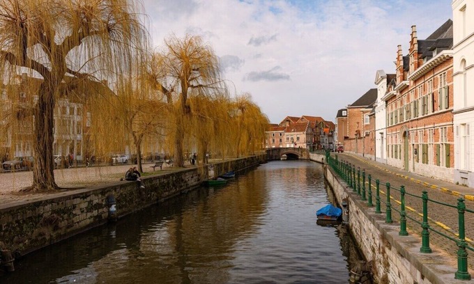 Patershol Apartment | Huswell - Apartment with large terrace in the city of Ghent