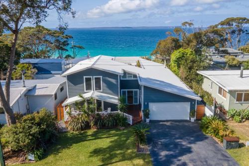Hyams Beach House | Hyamptons Beach House Hyams Beach