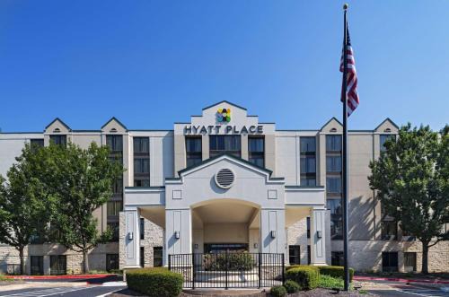 Gateway Hotel | Hyatt Place Austin Arboretum