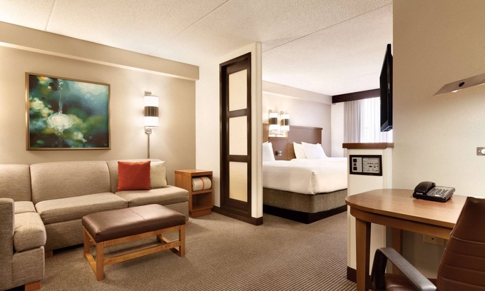 Lombard Hotel | Hyatt Place Chicago/Lombard/Oak Brook