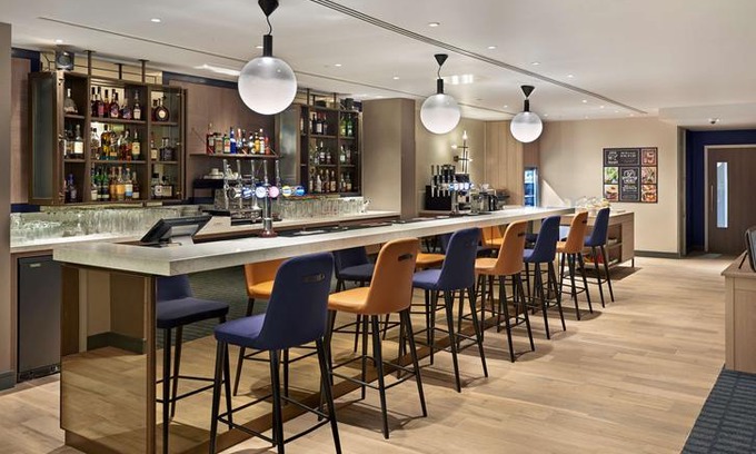 Heathrow Villages Hotel | Hyatt Place London Heathrow Airport