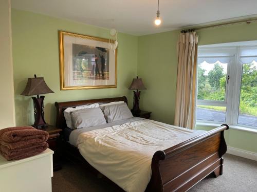 Westport Bed & Breakfast | Hybrasil