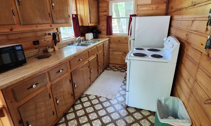 Hackensack Cabin | Hyde-A-Way Bay Resort #16