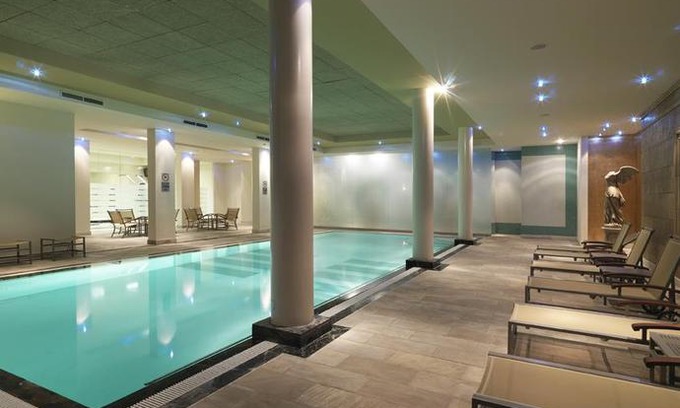 Statiekwartier Hotel | Hyllit Hotel