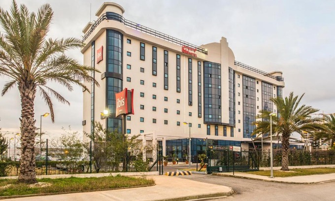 Bab Ezzouar Hotel | ibis Alger Aéroport