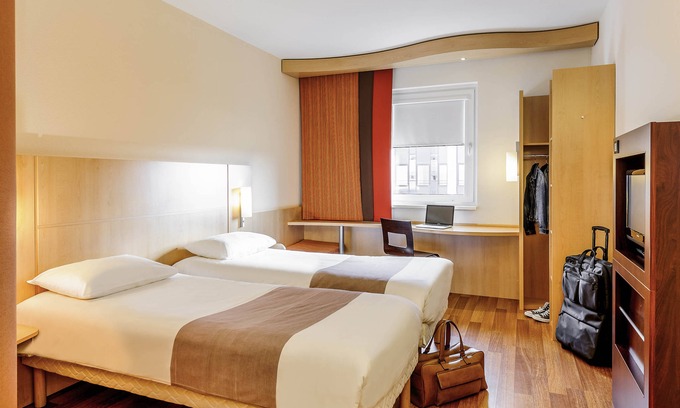 Leinfelden-Echterdingen Hotel | ibis Stuttgart Airport Messe