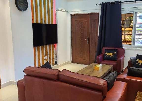 Serrekunda Apartment | IDA'S HOME