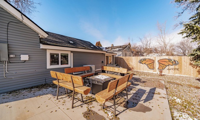 Idaho Falls House | IdaHOME - Idaho Falls Retreat