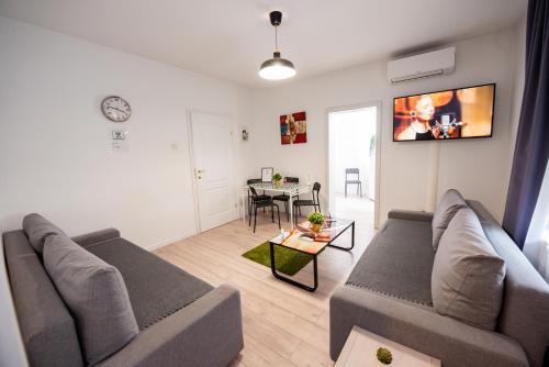 Bucharest City-Centre Apartment | Ideal Accommodation Unirii Square