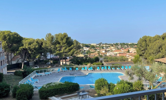 Balaruc-les-Bains Apartment | Ideal for curists and vacationers!
