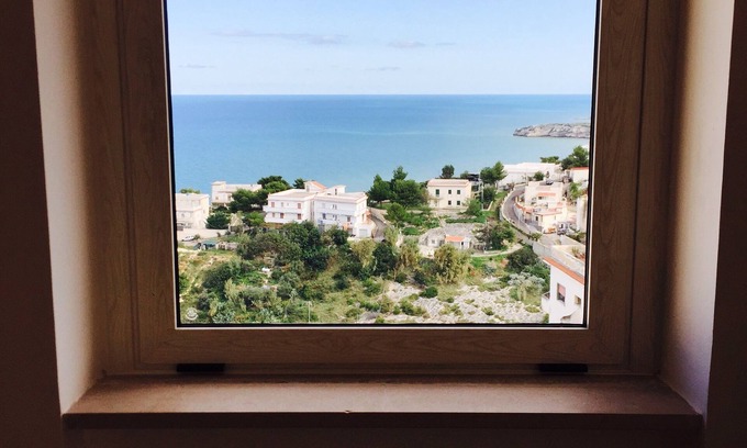 Peschici Apartment | Ideal for families and groups, umbrella and deck chairs included in the price