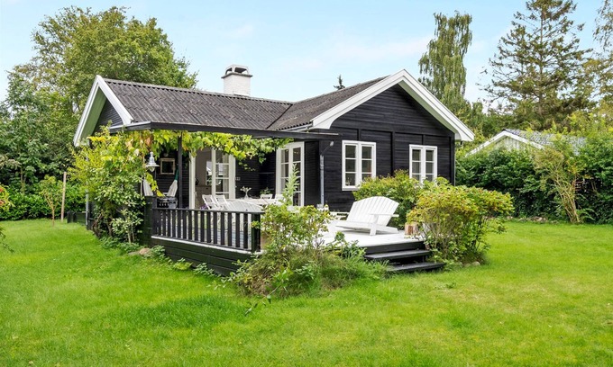 Hornbaek House | Idyll Summer House in Hornbæk