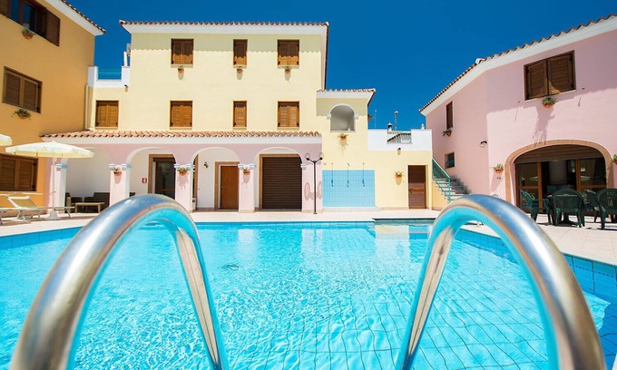 Sos Alinos Apartment | Idyllic Residence Cala Viola 1 Bedroom Apartment B3 sleeps 3 persons
