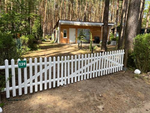 Felixsee Apartment | Idyllischer Bungalow am Badesee