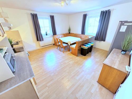 Dingolfing Apartment | II Apartment 8 Personen - Monteurzimmer - Ferienwohnung - Dingolfing