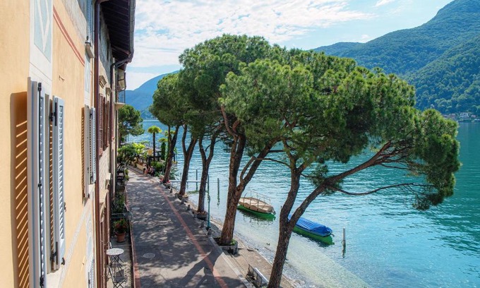 Morcote Apartment | Il Balcone sul Lago by Quokka 360 - historic lakeside flat in Morcote