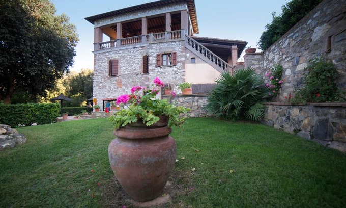Campiglia Marittima Apartment | Il Castagno Toscana