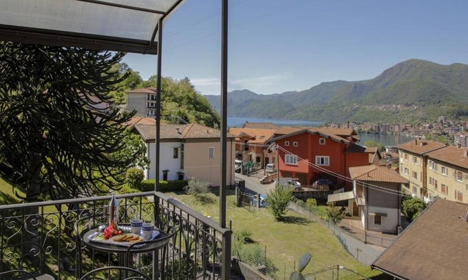 Omegna Apartment | Il Garage di Giacomo - Apartment with a view