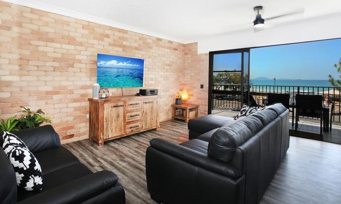 Mooloolaba Apartment | Illawong Apartment 7