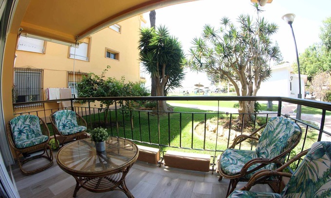 New Golden Mile Apartment | In a front line beach, totally refurbished