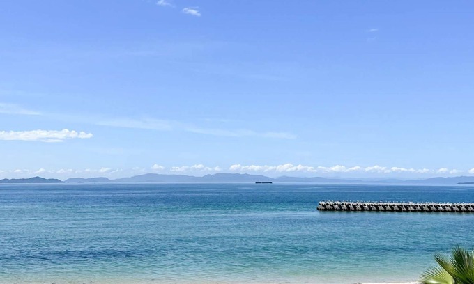 Ai Jima Villa | In front of you is the Seto Inland Sea. A guesthouse where you can enjoy a relaxing time in a private house