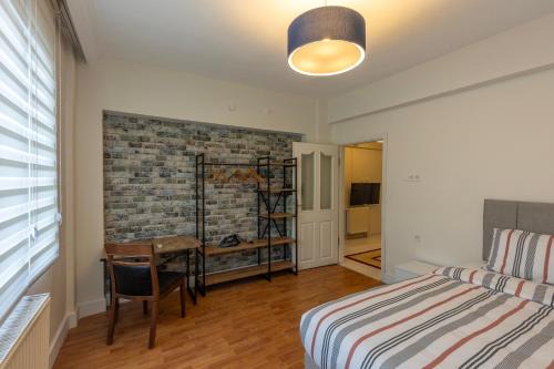 Cihangir Apartment | In the Centre of Taksim and Galataport 3 Bedroom and 1 Living Room