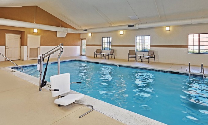 Glenview Apartment | In "The Glen" Business District. Free Breakfast. Indoor Pool. Studio at Staybridge.